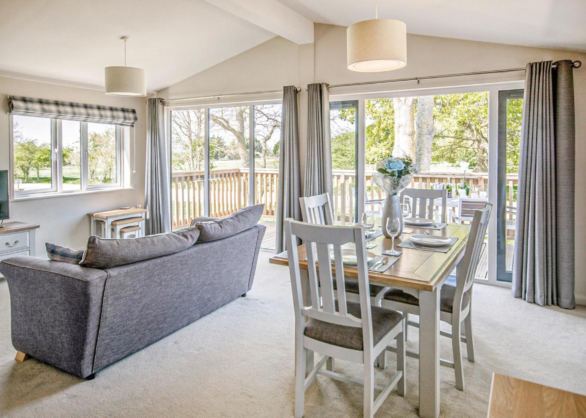 Hawthorn Glen Lodges Downham Market Ruang foto